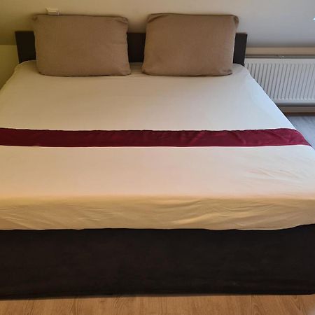 Helles Apartment In Berlin-Mariendorf Luaran gambar